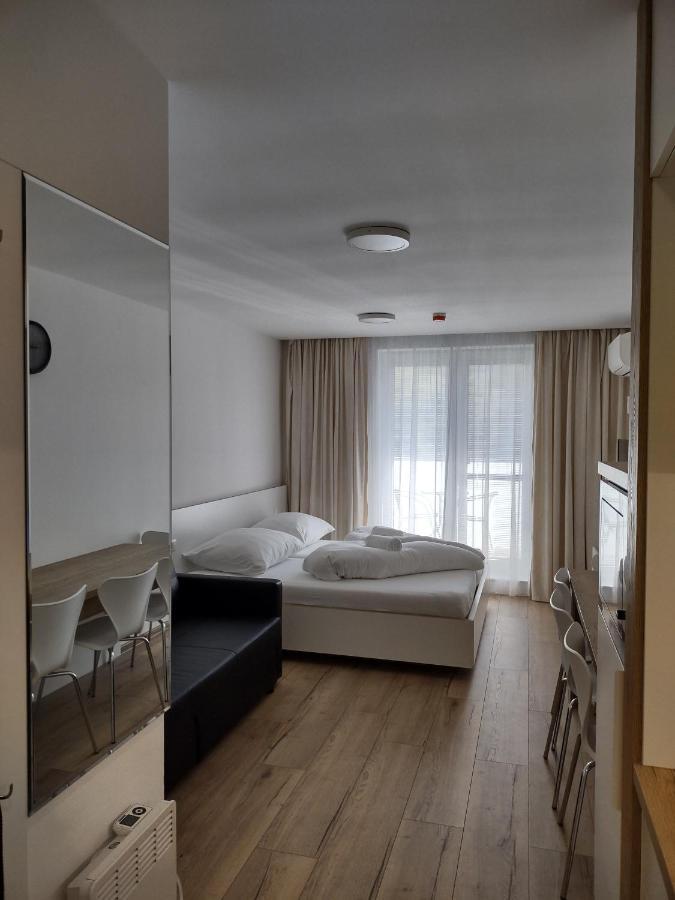 Apartman Kyjev Podhájska Екстериор снимка
